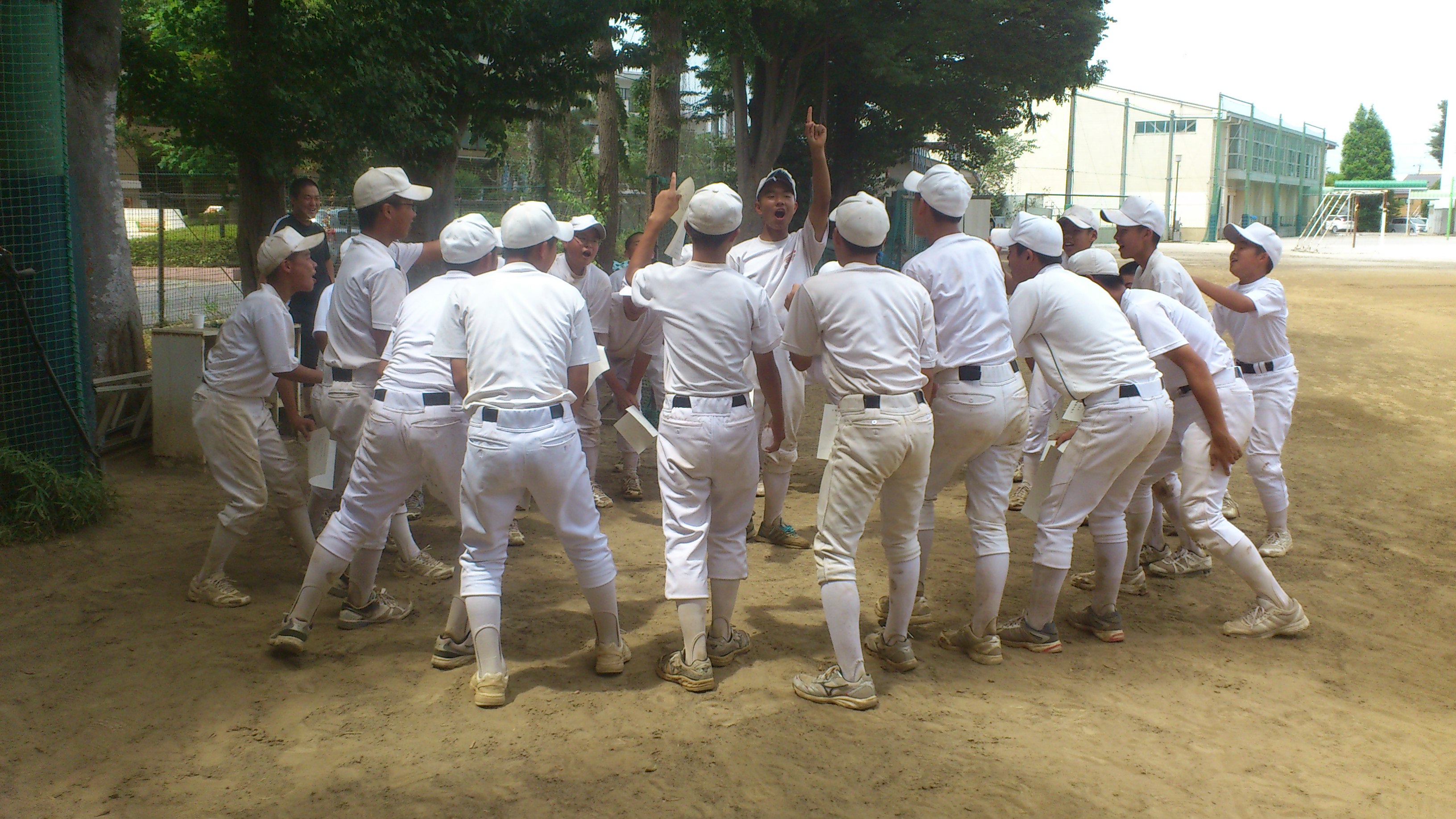 円陣 流山市立常盤松中学野球部